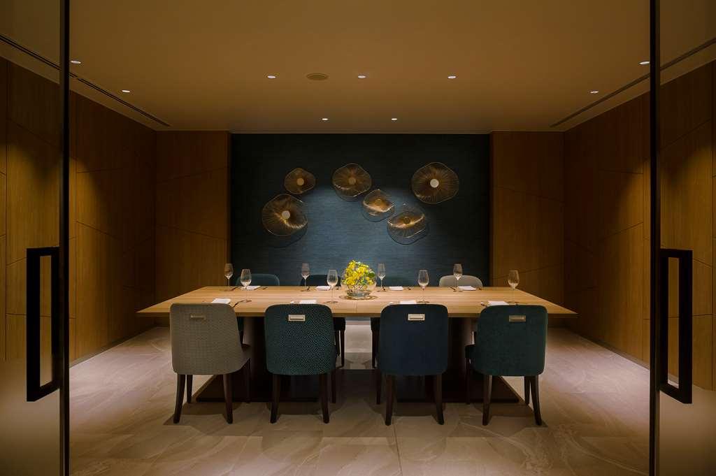Hilton Club The Beach Resort Sesoko Nakijin Restaurace fotografie